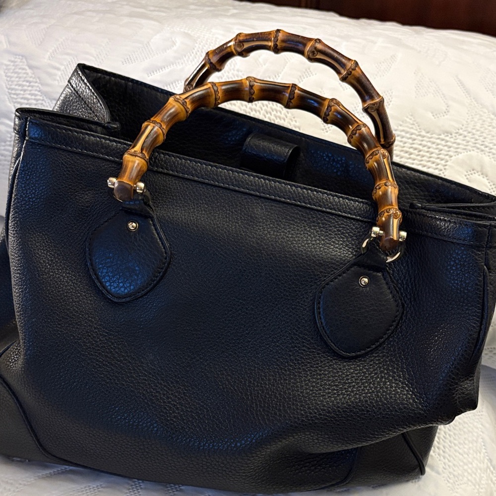 Elegant Black Leather Tote with Bamboo Handles - Picture 4 of 9